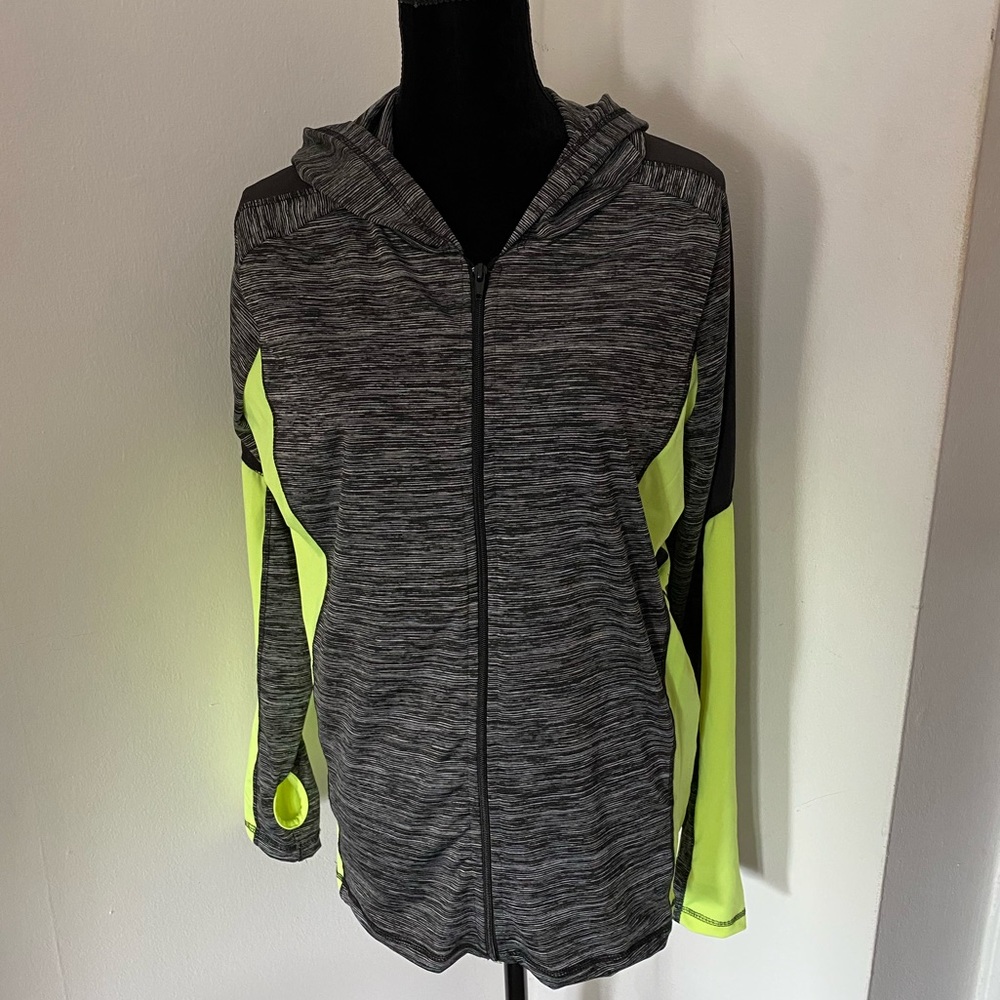 “Never Give Up” Athletic hoodie